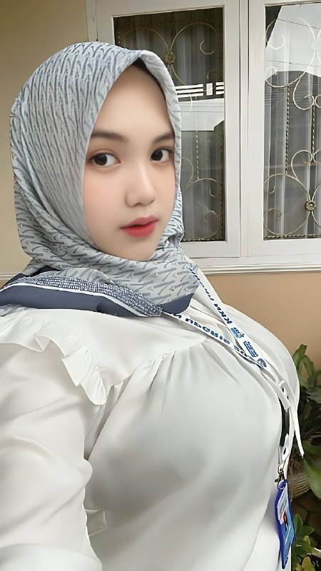 Tante Rina Padat dan Berisi Banget Cover AnnieGChanMakeup